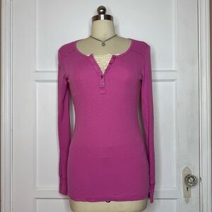Mossimo magenta henley